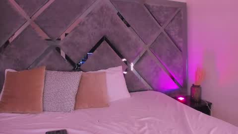 Lucia Gray online show from April 17, 12:57 am