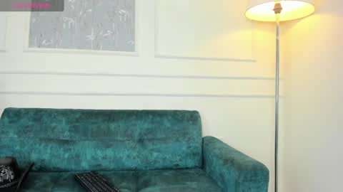 Snapshot of lucian_davi chatting on February 28, 3:15 pm Pirulo online show from February 28, 3:15 pm