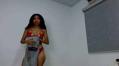 lucian_deephard online show from November 17, 1:24 pm