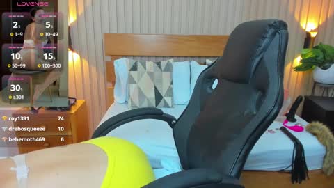 Luciana online show from December 2, 7:00 pm