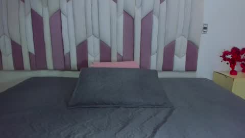 instagram luciana417  online show from March 5, 3:08 am