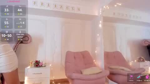 Luciana online show from October 14, 8:34 pm