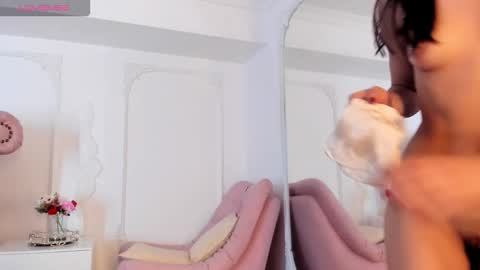 Luciana online show from October 5, 9:00 pm