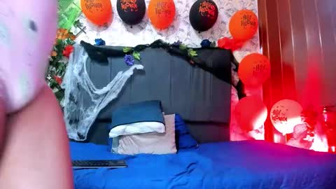 luciana_valentina online show from October 22, 3:10 am