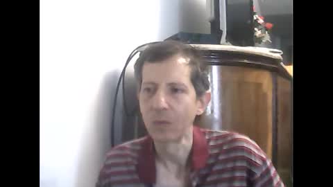 Snapshot of lucianoaxel chatting on February 22, 7:03 pm Luciano online show from February 22, 7:03 pm