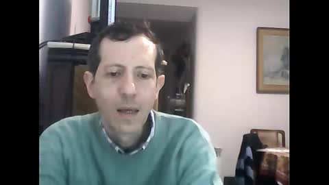 Snapshot of lucianoaxel chatting on September 18, 1:42 am Luciano online show from September 18, 1:42 am