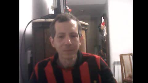 Snapshot of lucianoaxel chatting on January 15, 1:02 am Luciano online show from January 15, 1:02 am