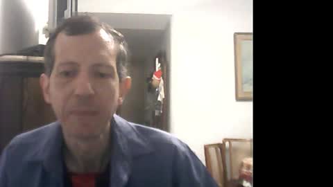Snapshot of lucianoaxel chatting on January 6, 12:05 am Luciano online show from January 6, 12:05 am