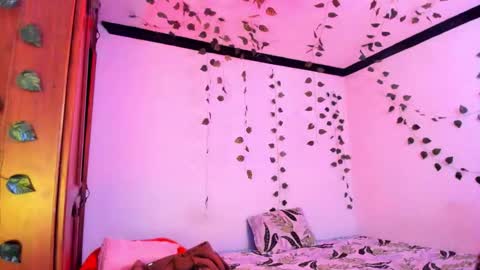 Lucy or Lucian 3 Come to my social Links3   online show from October 1, 6:34 am