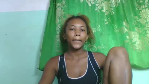 lucie196645 online show from May 4, 7:04 am