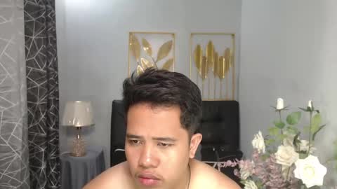 Luciferhotcum online show from February 19, 11:06 am