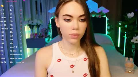 MimiFors online show from November 25, 5:12 pm