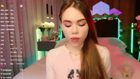 MimiFors online show from November 29, 6:48 pm