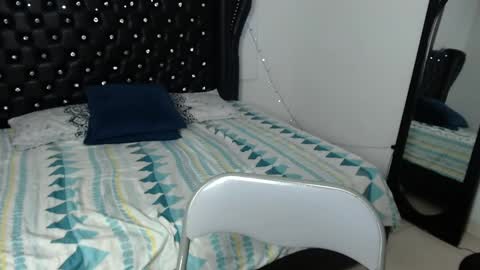 luciana gr online show from December 17, 9:05 pm