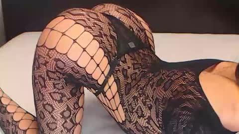 lucky4905010 online show from April 13, 8:46 pm