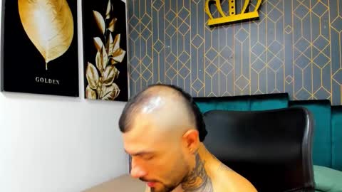 lucky_smith1 online show from December 15, 9:55 pm