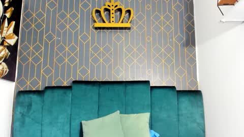 lucky_smith1 online show from December 22, 9:10 pm