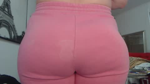 Ana online show from November 18, 11:46 am