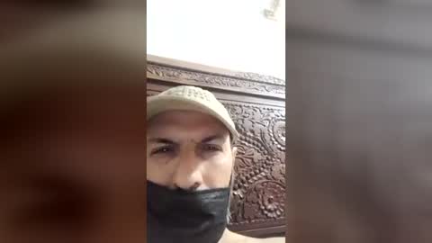 luckyfalcon2022 online show from July 25, 7:39 am