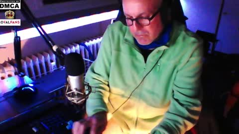        call me  Stefan online show from March 9, 12:10 am