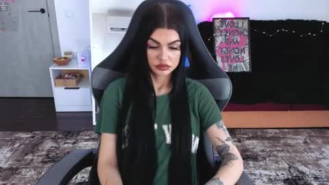 Monika online show from February 1, 1:08 pm