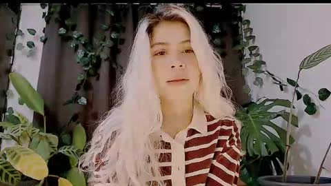 luckysapphire777 online show from November 2, 9:42 am