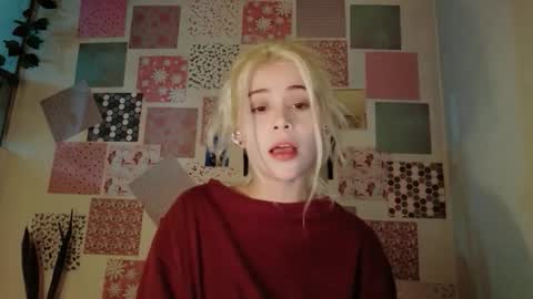 luckysapphire777 online show from November 13, 9:01 am