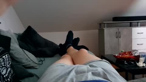 Snapshot of luckyshot91 chatting on October 23, 9:48 pm luckyshot91 online show from October 23, 9:48 pm