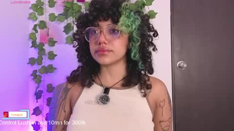 Luanis online show from April 4, 6:20 am