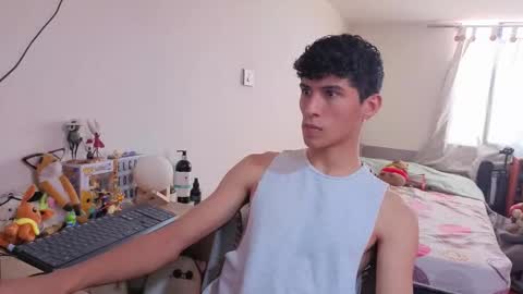 Lu Independent Model online show from February 19, 4:28 pm