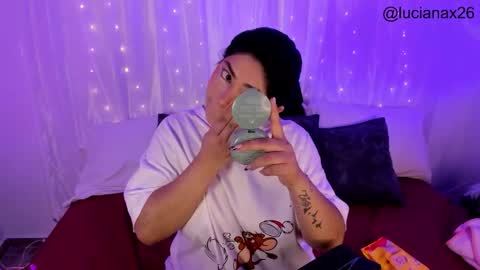 lucy online show from November 25, 3:27 am