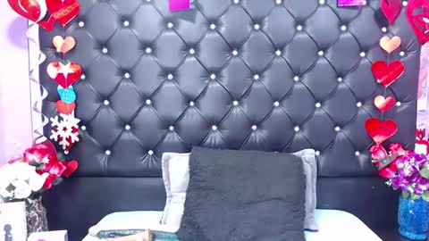 lucy anal deep  online show from December 6, 3:13 am