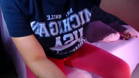 Snapshot of lucy_chanell chatting on February 27, 12:36 am lucy online show from February 27, 12:36 am