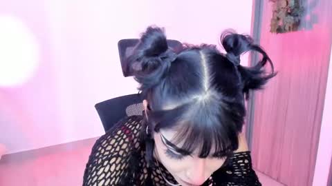 lucyfer online show from March 4, 5:03 pm