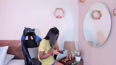 Snapshot of lucy_ferreiraa chatting on September 29, 4:55 am Your Lucy online show from September 29, 4:55 am