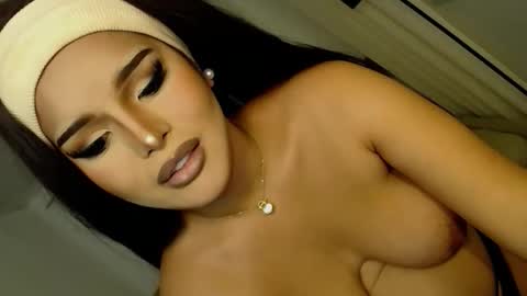    MONA    online show from November 10, 6:10 pm