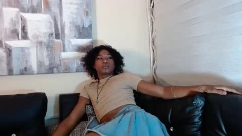 L U C I online show from January 22, 7:03 am