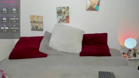 Snapshot of lucy_monroe_ chatting on December 8, 5:01 pm Lucy online show from December 8, 5:01 pm