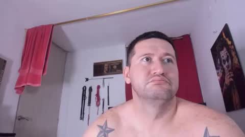 girl ary   man angel online show from December 1, 2:20 am