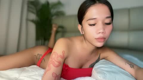 lucyforr online show from July 21, 5:09 am