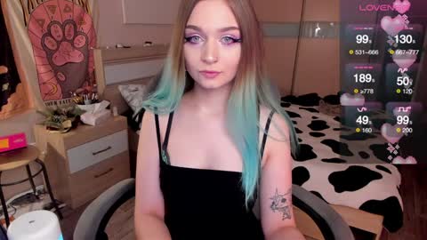 Lucy online show from January 19, 11:53 pm