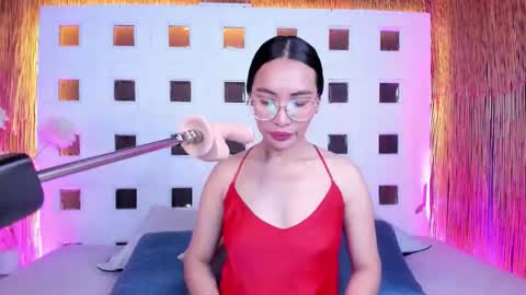 Lucy Liiu online show from February 26, 8:34 pm