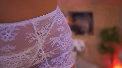 LucyRose online show from June 23, 10:33 am