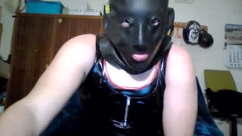 A slave to the mistress.. un esclavo para las amas dominantes. online show from December 1, 11:58 pm