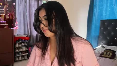       online show from May 22, 8:37 pm