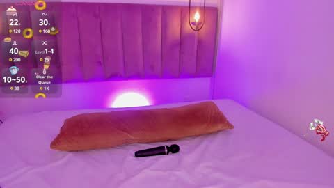 L U I S A online show from February 27, 8:20 pm