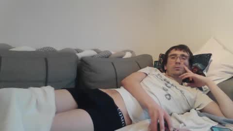 Luis online show from February 26, 11:11 am