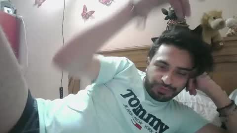 luismiastarot online show from February 18, 3:28 am