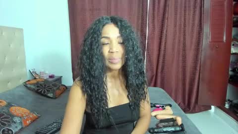 Luissa online show from December 4, 11:21 am