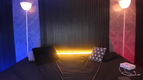 luixdust1 online show from November 16, 10:50 am